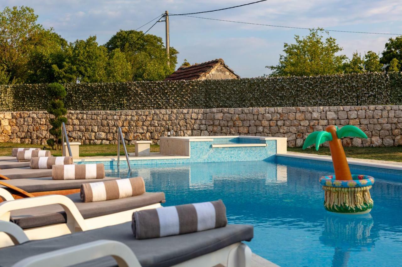 Luxury Villa Poquito Zagvozd 外观 照片